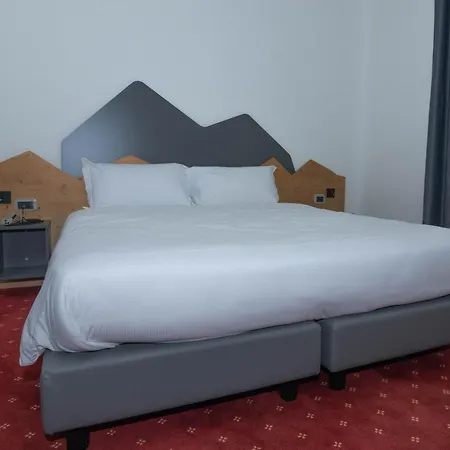 Hotel Regina Del Bosco